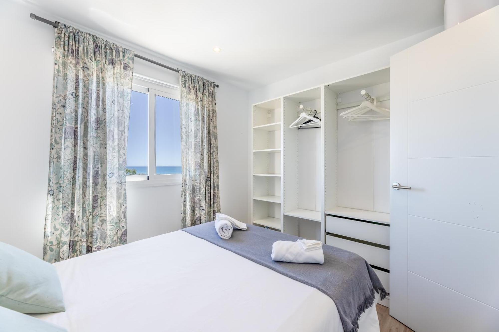 Vb Breathtaking Sea Views 1Bdr Apt 베날마데나코스타 외부 사진